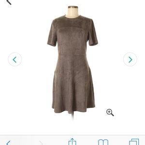 Brown dress. Fate brand